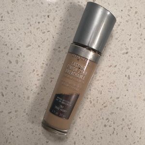 Rimmel London Longwear Foundation